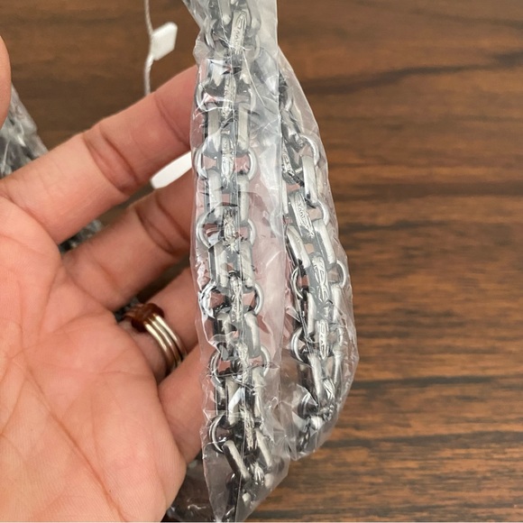 Black Leather Caviar Quilted Chevron Medium Flap Bag Chain Crossbody Shoulder C5 - Picture 13 of 13